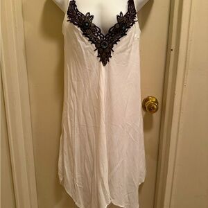 Venus size small white dress lace neckline embellishments